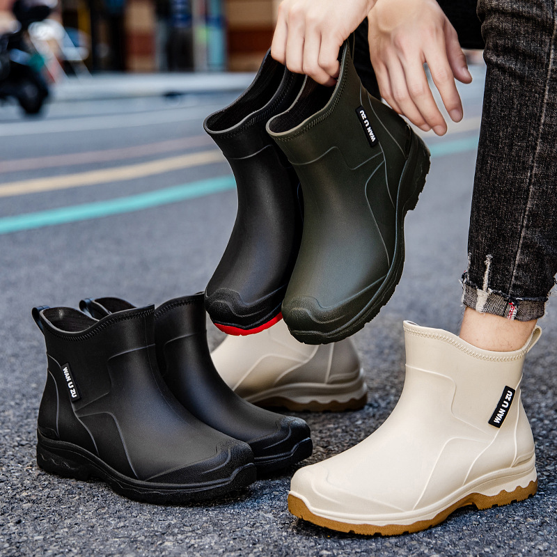 Nuovi stivali da pioggia da uo - Fishing Boots recensione e prezzo