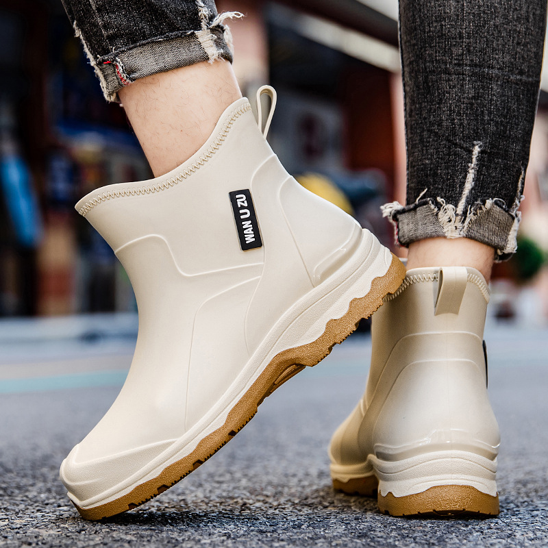 Nuovi stivali da pioggia da uo - Fishing Boots recensione e prezzo